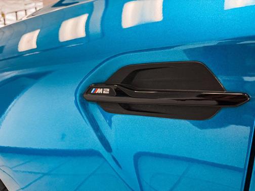 Long Beach Blue Metallic 2018 BMW M2 Base