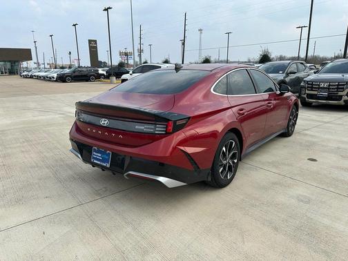 2025 Hyundai SONATA SEL