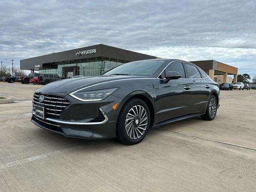 2023 Hyundai SONATA Hybrid SE