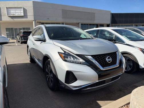 Brilliant Silver Metallic 2020 Nissan Murano S FWD
