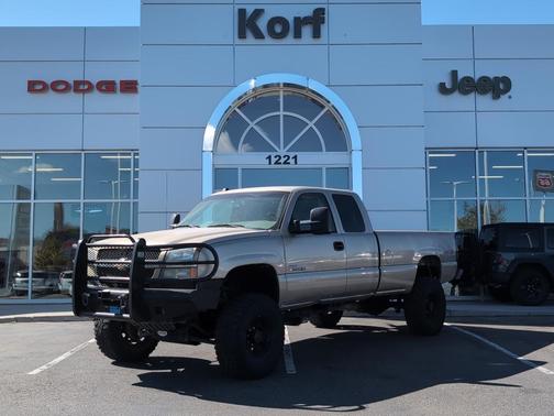 2004 Chevrolet Silverado 2500 LS H/D Extended Cab
