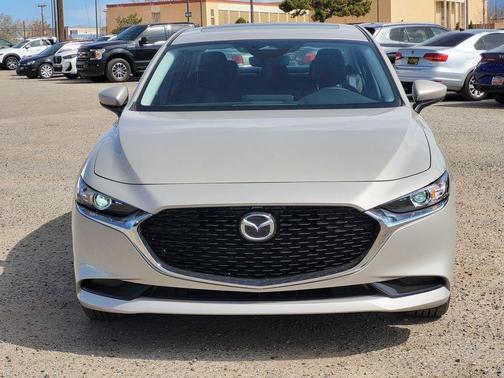 Platinum Quartz Metallic 2026 Mazda Mazda3 FWD w/Preferred Package