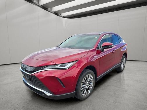 Ruby Flare Pearl 2021 Toyota Venza XLE