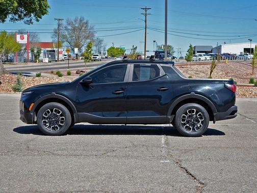 Phantom Black 2023 Hyundai SANTA CRUZ SEL