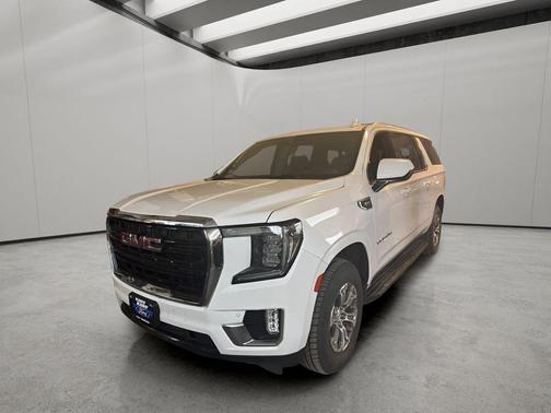 Summit White 2021 GMC Yukon XL SLE