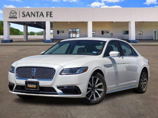 2018 Lincoln Continental Premiere