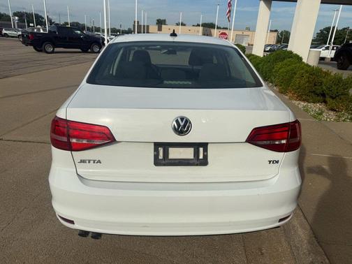 Platinum Gray Metallic 2015 Volkswagen Jetta 2.0L TDI S