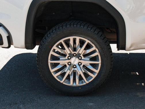 White Frost Tricoat 2019 GMC Sierra 1500 Denali