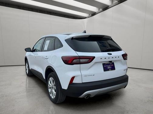 OXFORD WHITE 2025 Ford Escape Active