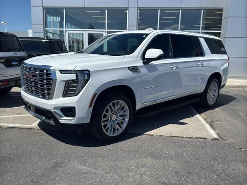 Summit White 2025 GMC Yukon XL Denali