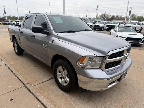 2022 RAM 1500 Classic SLT