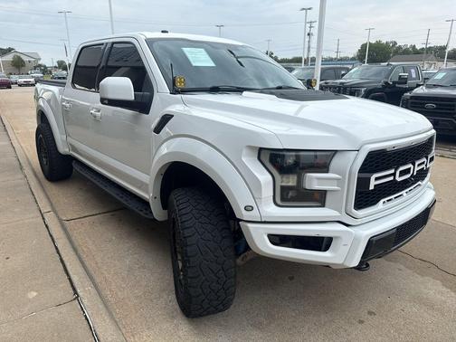 Oxford White 2017 Ford F-150 Raptor