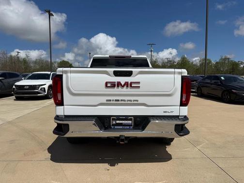 Summit White 2021 GMC Sierra 1500 SLT