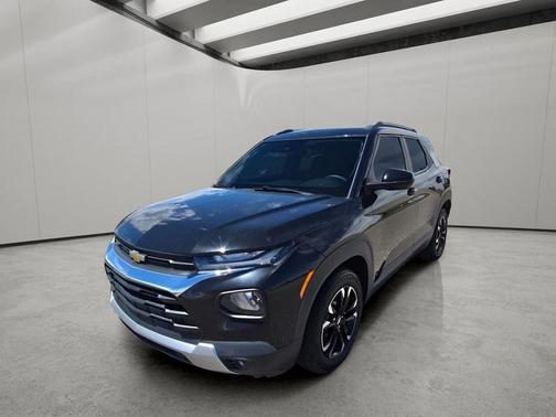 Mosaic Black Metallic 2021 Chevrolet Trailblazer LT