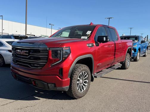 2022 GMC Sierra 1500 AT4