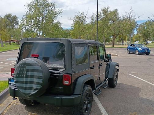 Black Clearcoat 2016 Jeep Wrangler Unlimited Sport