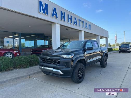 Black 2023 Chevrolet Colorado Trail Boss
