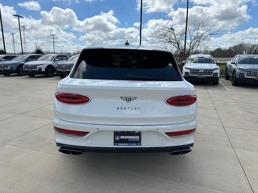 2021 Bentley Bentayga V8