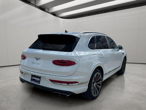 2021 Bentley Bentayga V8