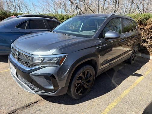 2023 Volkswagen Taos 1.5T SE