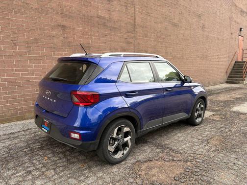 Intense Blue 2025 Hyundai VENUE SEL