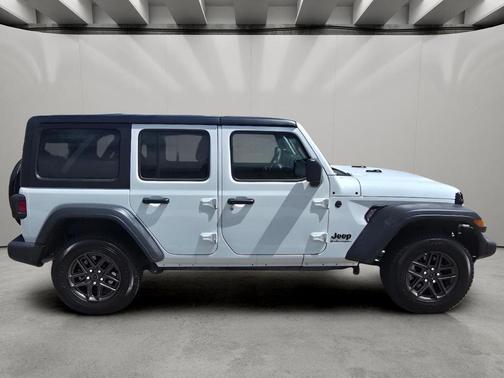 Bright White Clearcoat 2025 Jeep Wrangler Sport S