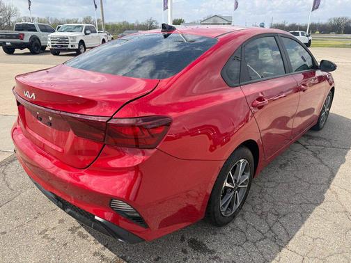 Currant Red 2024 Kia Forte LXS
