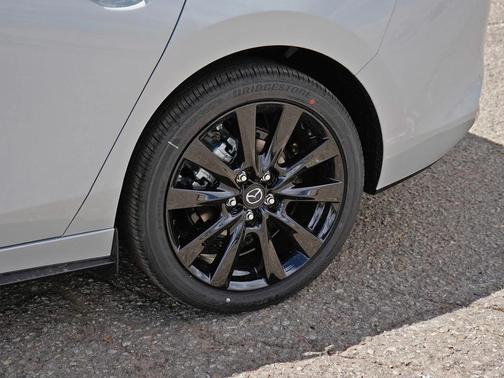 Ceramic Metallic 2026 Mazda Mazda3 2.5 S Select Sport