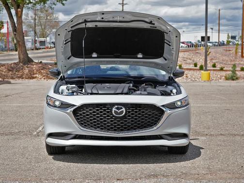 Ceramic Metallic 2026 Mazda Mazda3 2.5 S Select Sport
