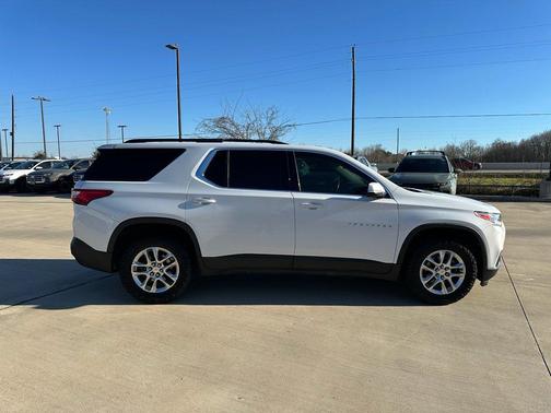 2020 Chevrolet Traverse LT Leather