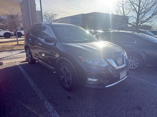 2017 Nissan Rogue SL
