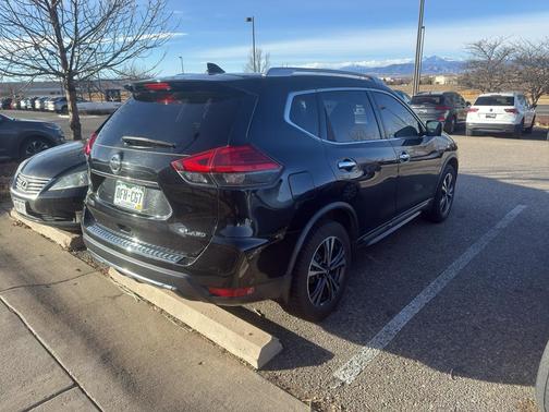 2017 Nissan Rogue SL
