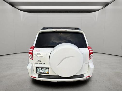 Blizzard Pearl 2009 Toyota RAV4 Limited