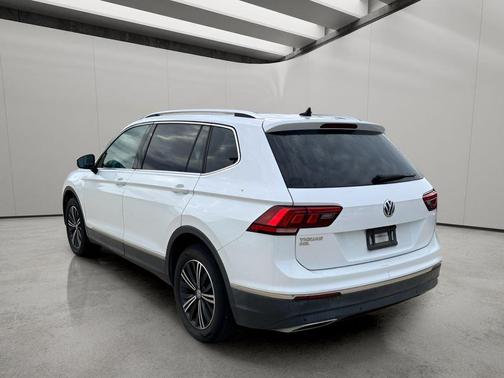 White 2019 Volkswagen Tiguan 2.0T SEL