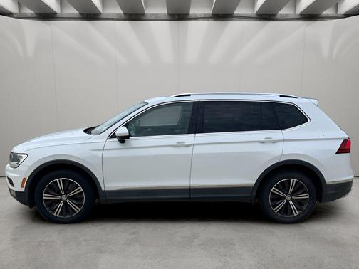 White 2019 Volkswagen Tiguan 2.0T SEL