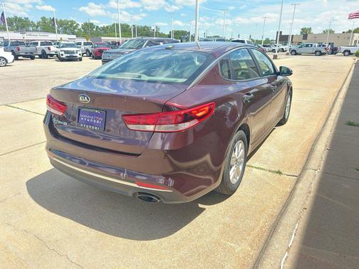 Sangria 2016 Kia Optima LX