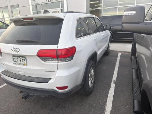 2019 Jeep Grand Cherokee Laredo