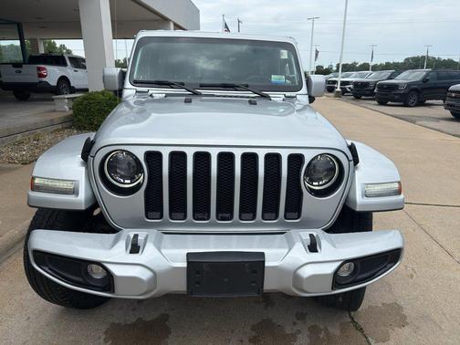 Silver Zynith 2023 Jeep Wrangler 4-Door High Altitude