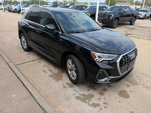 Chronos Gray Metallic 2025 Audi Q3 Premium 45 TFSI S line quattro Tiptronic