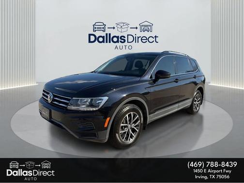 Deep Black Pearl 2019 Volkswagen Tiguan 2.0T SE