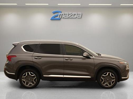 2022 Hyundai SANTA FE HEV SEL Premium