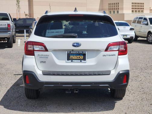 2018 Subaru Outback 2.5i Touring