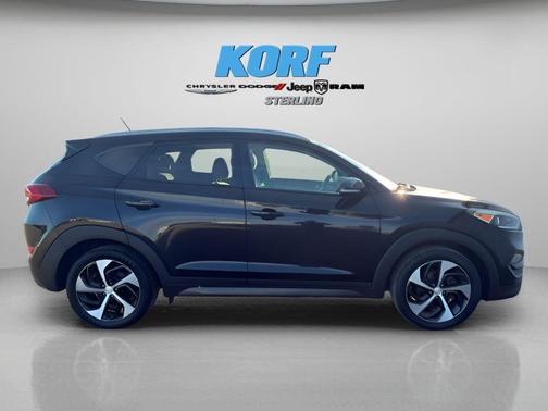 2016 Hyundai TUCSON Sport