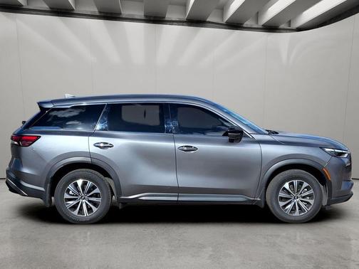 2022 INFINITI QX60 Pure