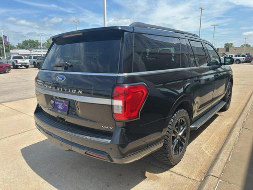 AGATE BLACK METALLIC 2023 Ford Expedition Max XLT
