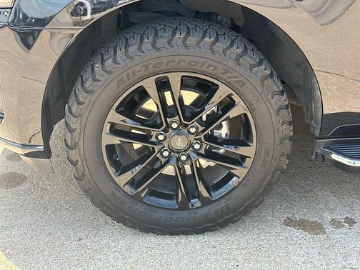 AGATE BLACK METALLIC 2023 Ford Expedition Max XLT