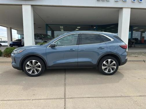 VAPOR BLUE METALLIC 2024 Ford Escape Platinum