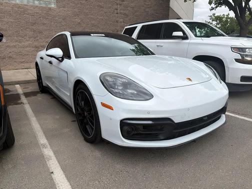White 2023 Porsche Panamera 4 Platinum Edition