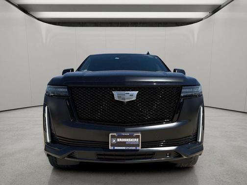 2022 Cadillac Escalade Sport