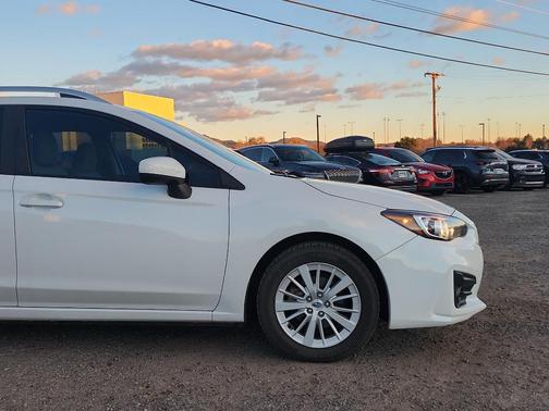 2017 Subaru Impreza 2.0i Premium